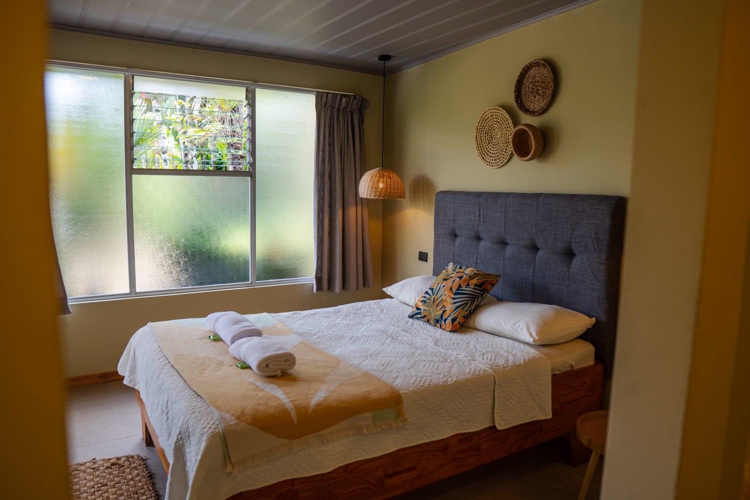 Hotel Y Cabinas Del Tropico กวาปิเลส ภายนอก รูปภาพ